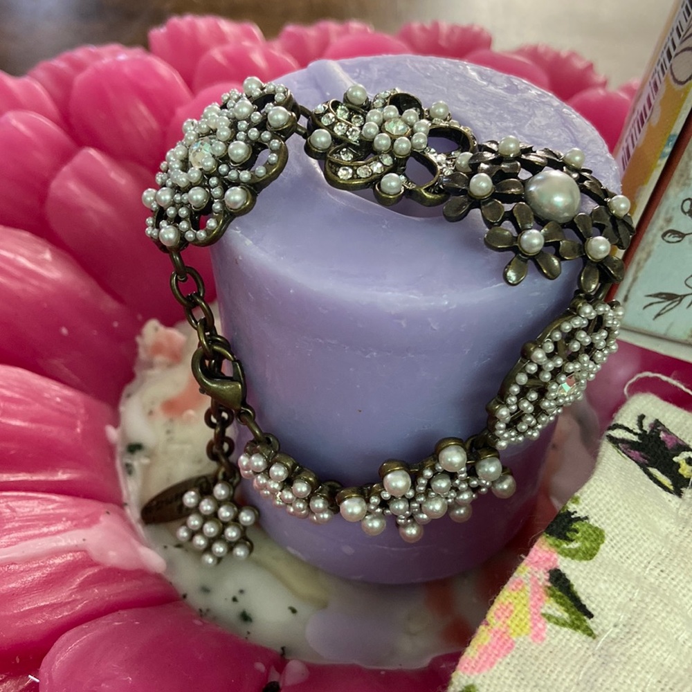 Choose To Plunder Beautiful Bracelet